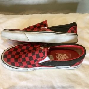 Red Checkered Vans Men/Boys Size 5
